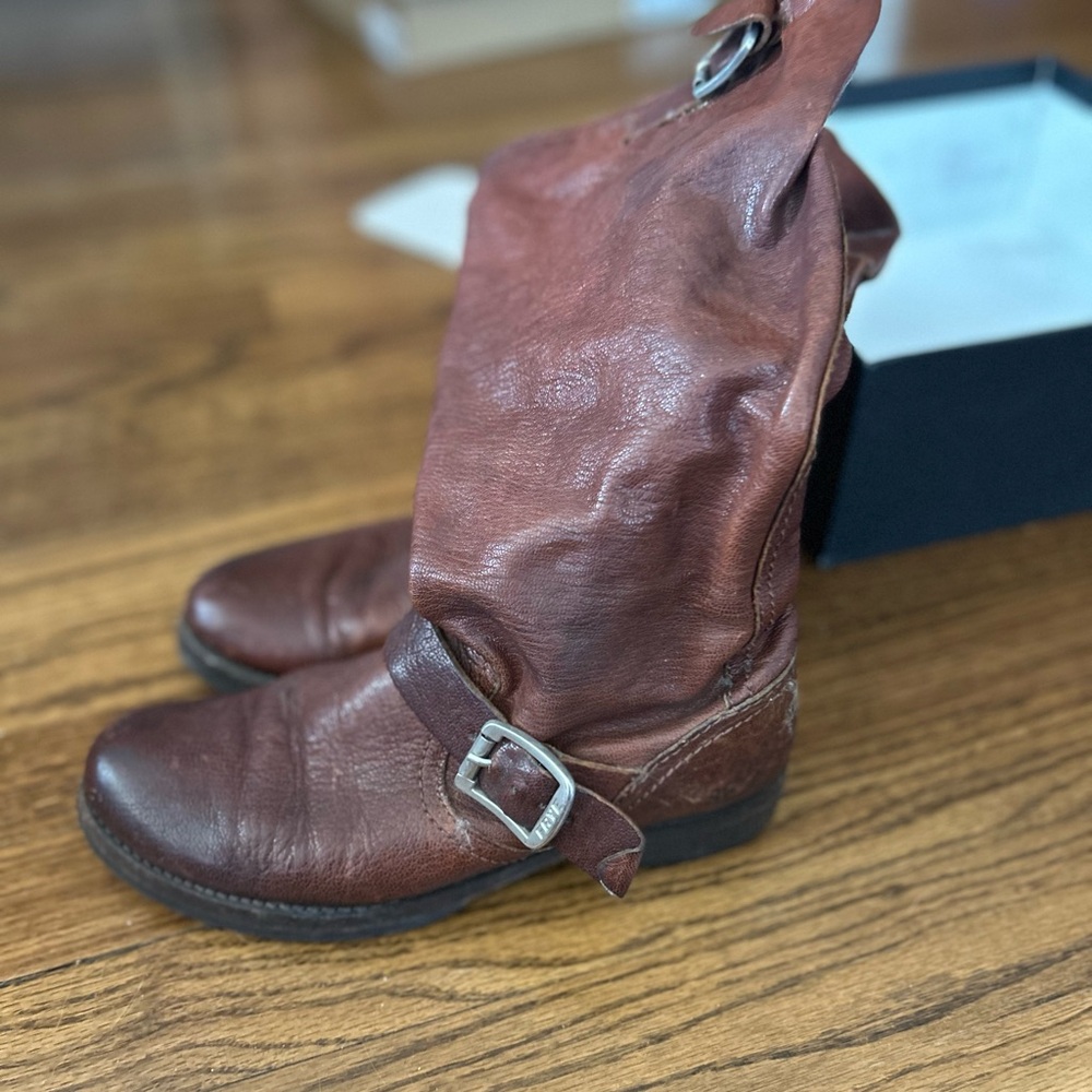 Frye boots women's